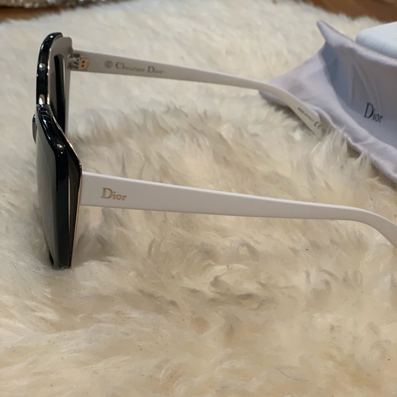 DIOR sunglasses 🕶 - Picture 4 of 6